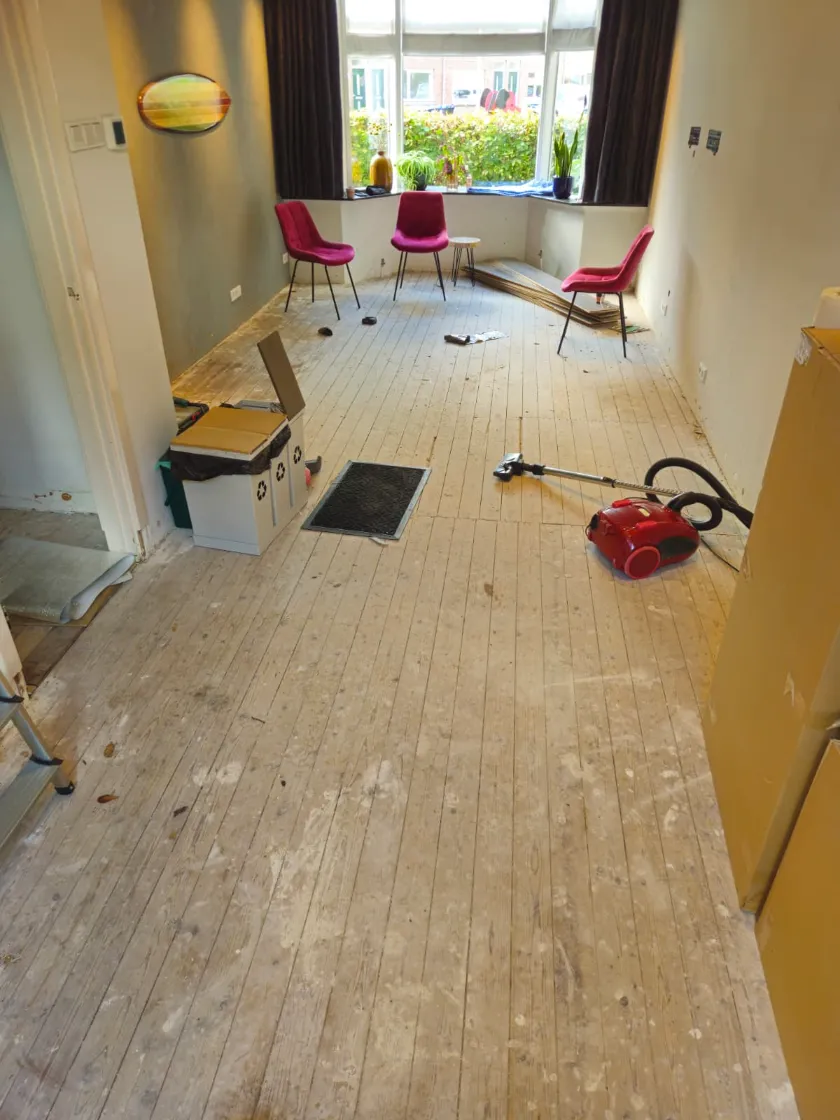 Woonkamer voor de verbouwing